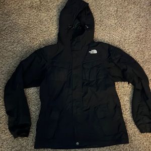 Women’s North Face coat size s